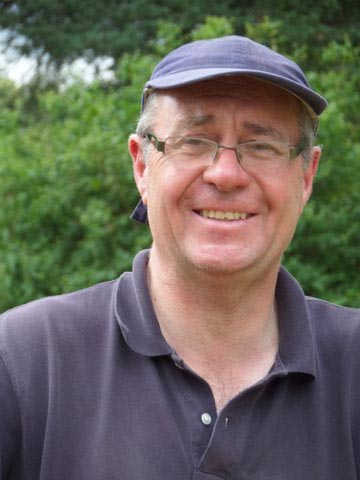 Installation 10 - Stone Carver Bernard is visibly relieved!.JPG